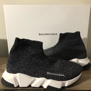 BARELY USED BALENCIAGA KNIT TRAINER